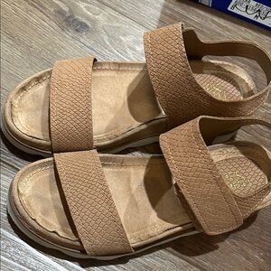 Franco Sarto Tan Sandals